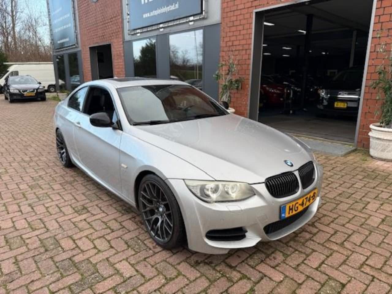 BMW 3-serie Coupé - 335 iS 325pk Aut, M-uitv - AutoWereld.nl