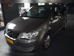 Volkswagen Touran - 1.4 TSI Trendline Business nette touran 7 zits, opendak, leer