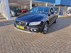 Volvo XC70 - 2.0 D4 FWD Summum