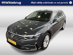 Volkswagen Passat Variant - 1.4 TSI PHEV GTE Business Panormamdak/Blind spot assist/Navi