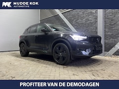 Volvo XC40 - B3 Ultra Black Edition | 360° Camera | Panoramadak | Trekhaak | 20 Inch | ACC | harman/kar