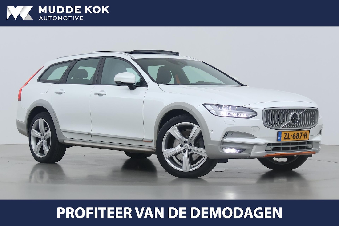 Volvo V90 Cross Country - T5 AWD Ocean Race | Bowers&Wilkins | Luchtvering Achter | 360° Camera | Head-Up | Panorama - AutoWereld.nl