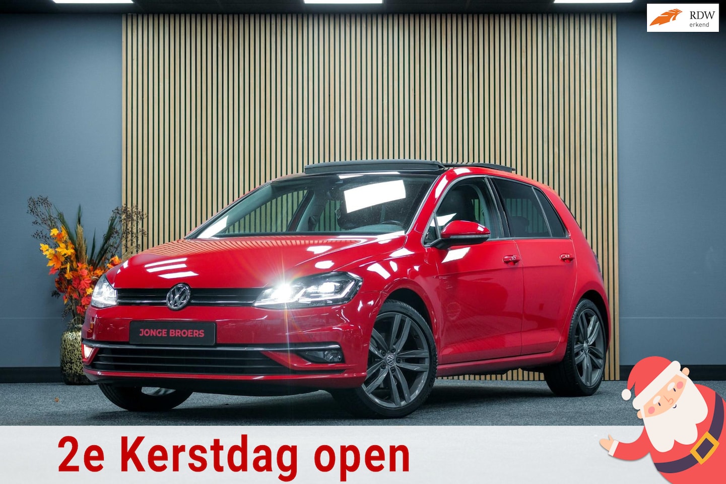 Volkswagen Golf - 1.5 TSI Highline Business R | Pano | DSG - AutoWereld.nl