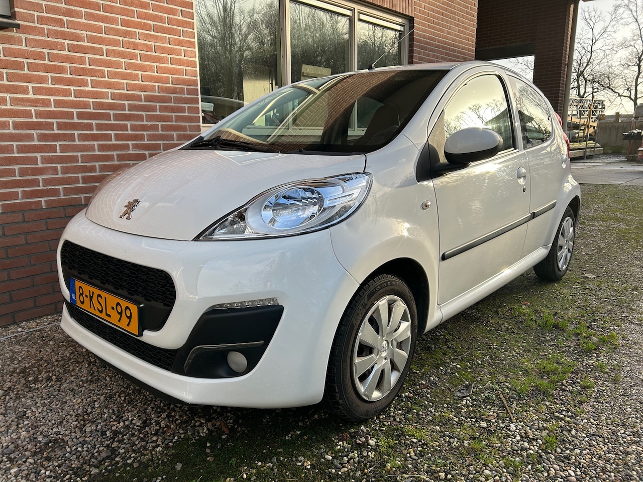 Peugeot 107 - 1.0 Active 1.0 Active - AutoWereld.nl