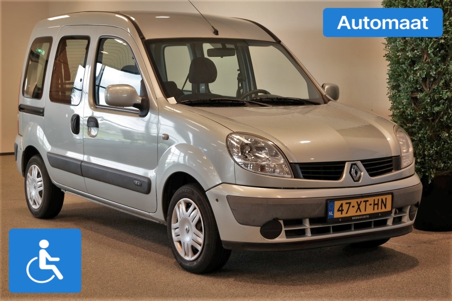 Renault Kangoo - Rolstoelauto Automaat 3+1 - AutoWereld.nl