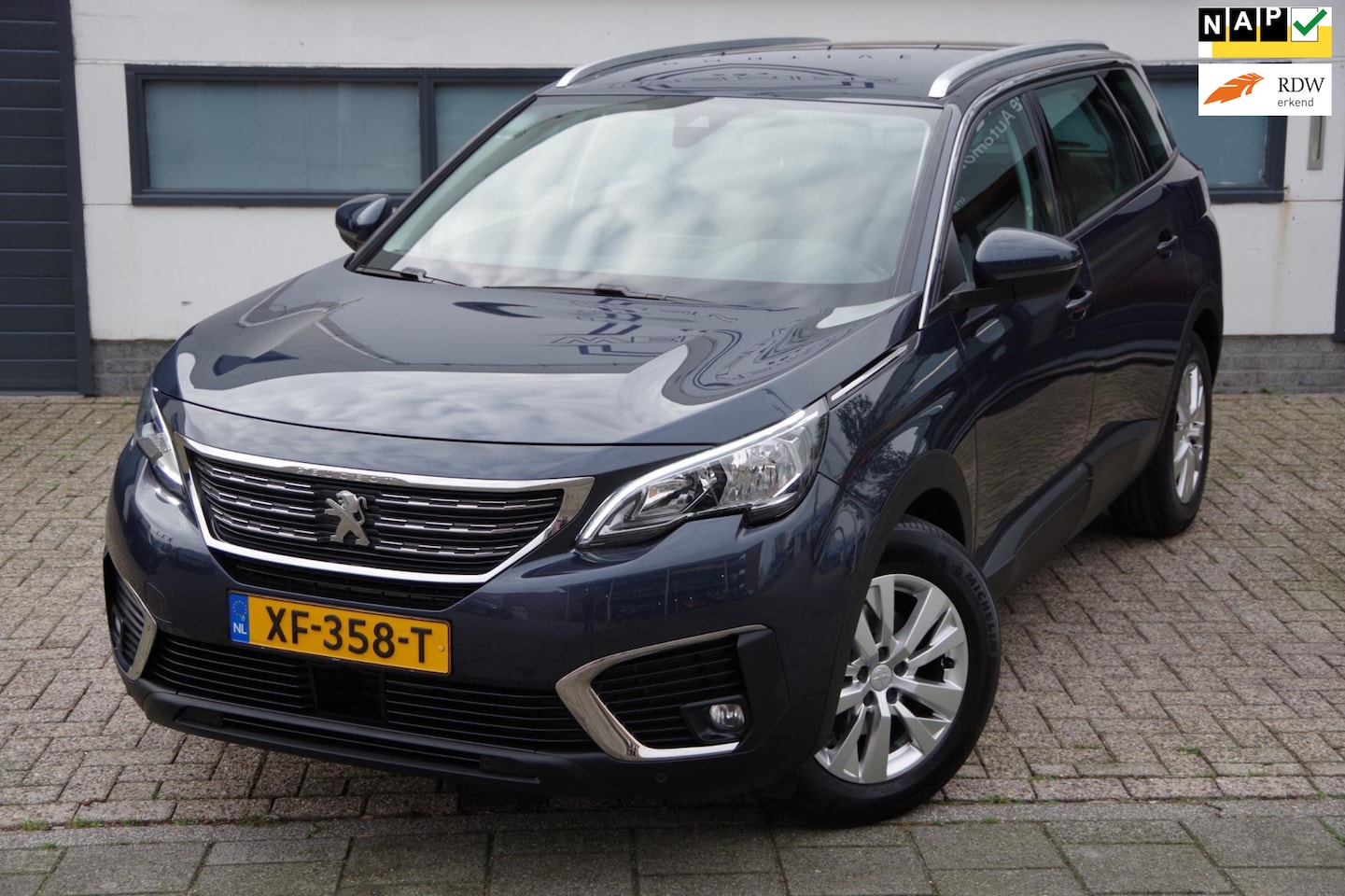 Peugeot 5008 - 1.2 PureTech Active 1.2 PureTech Active - AutoWereld.nl