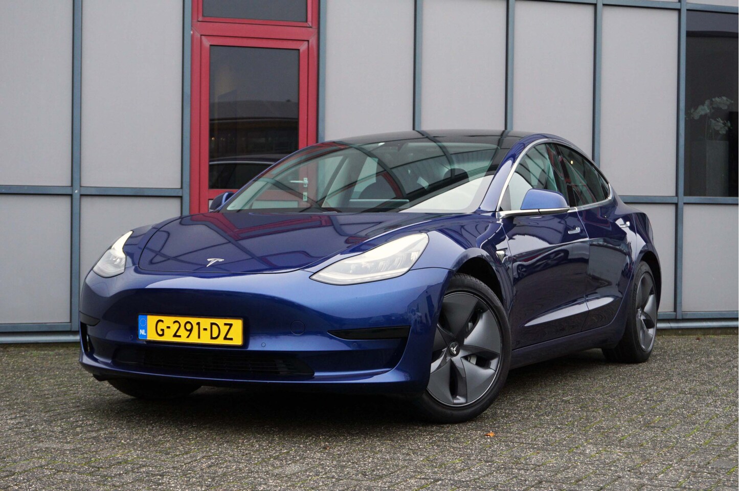 Tesla Model 3 - Standard RWD Plus 60kWh Trekhaak - AutoWereld.nl