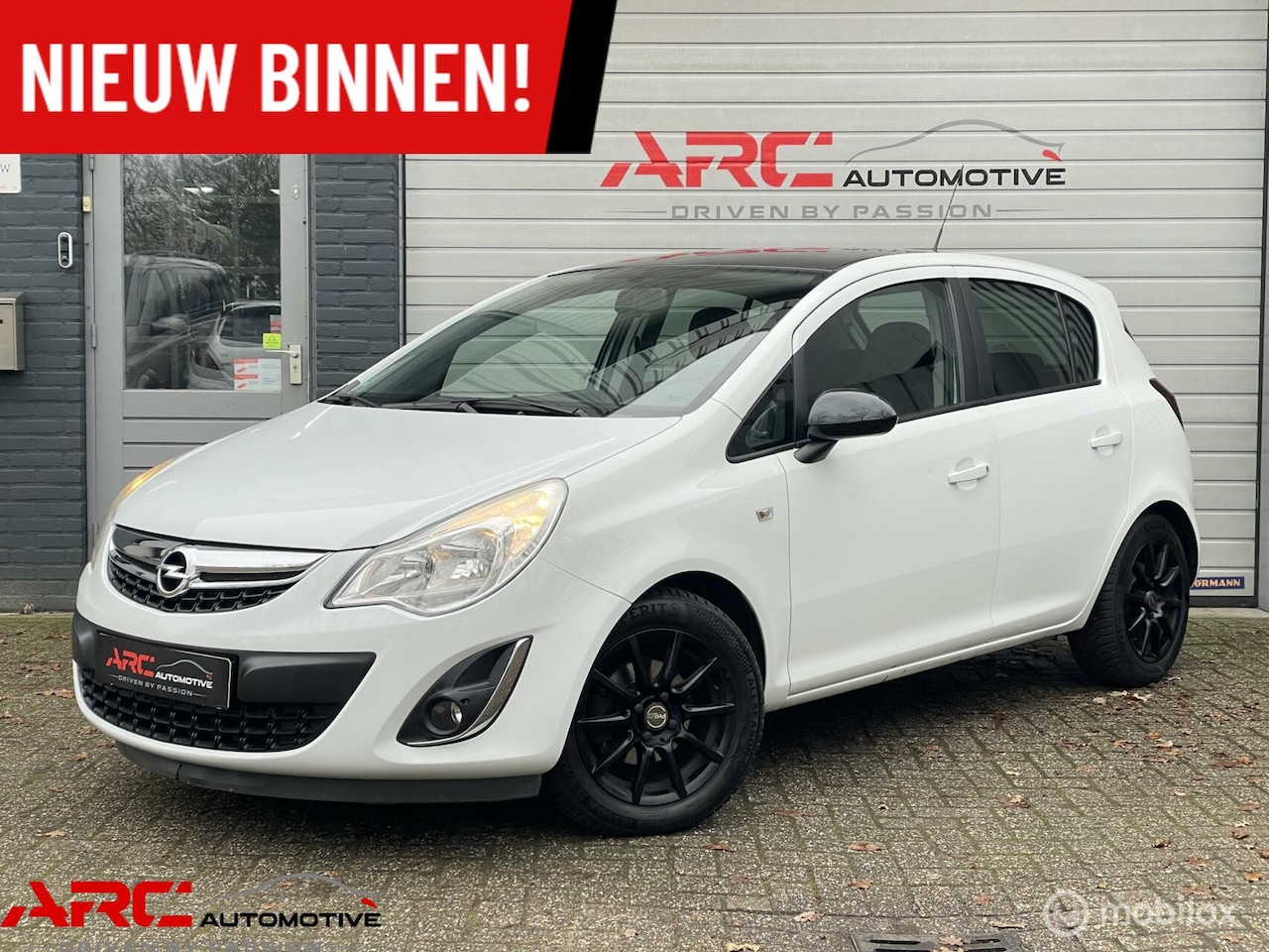 Opel Corsa - 1.2 EcoFlex Color Edition Airco Nieuwe APK! - AutoWereld.nl