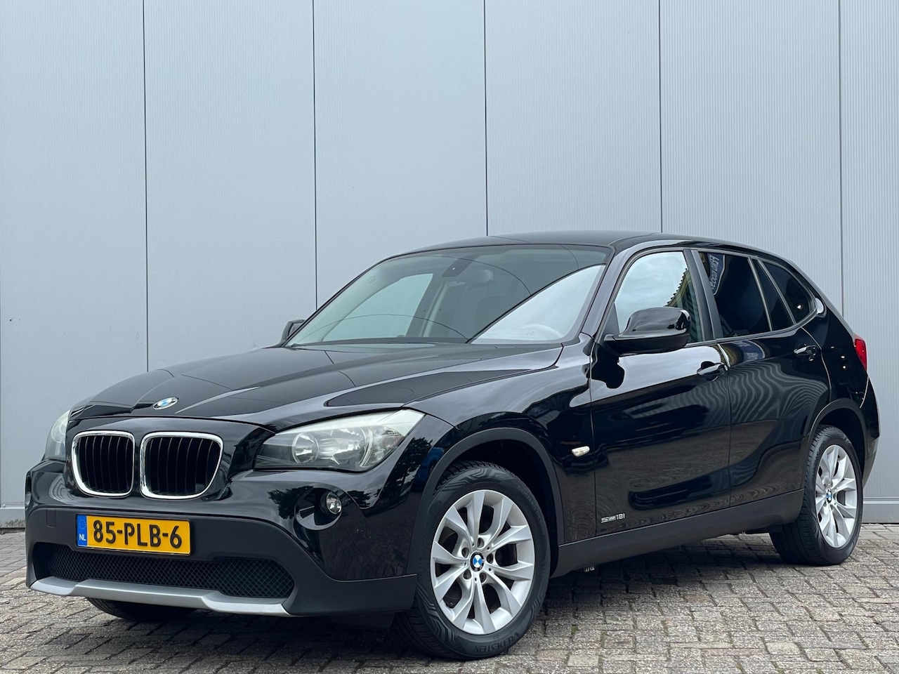 BMW X1 - SDrive18i Executive | Automaat | Nwe ketting! | Navi | PDC | Cruise control | Climate cont - AutoWereld.nl