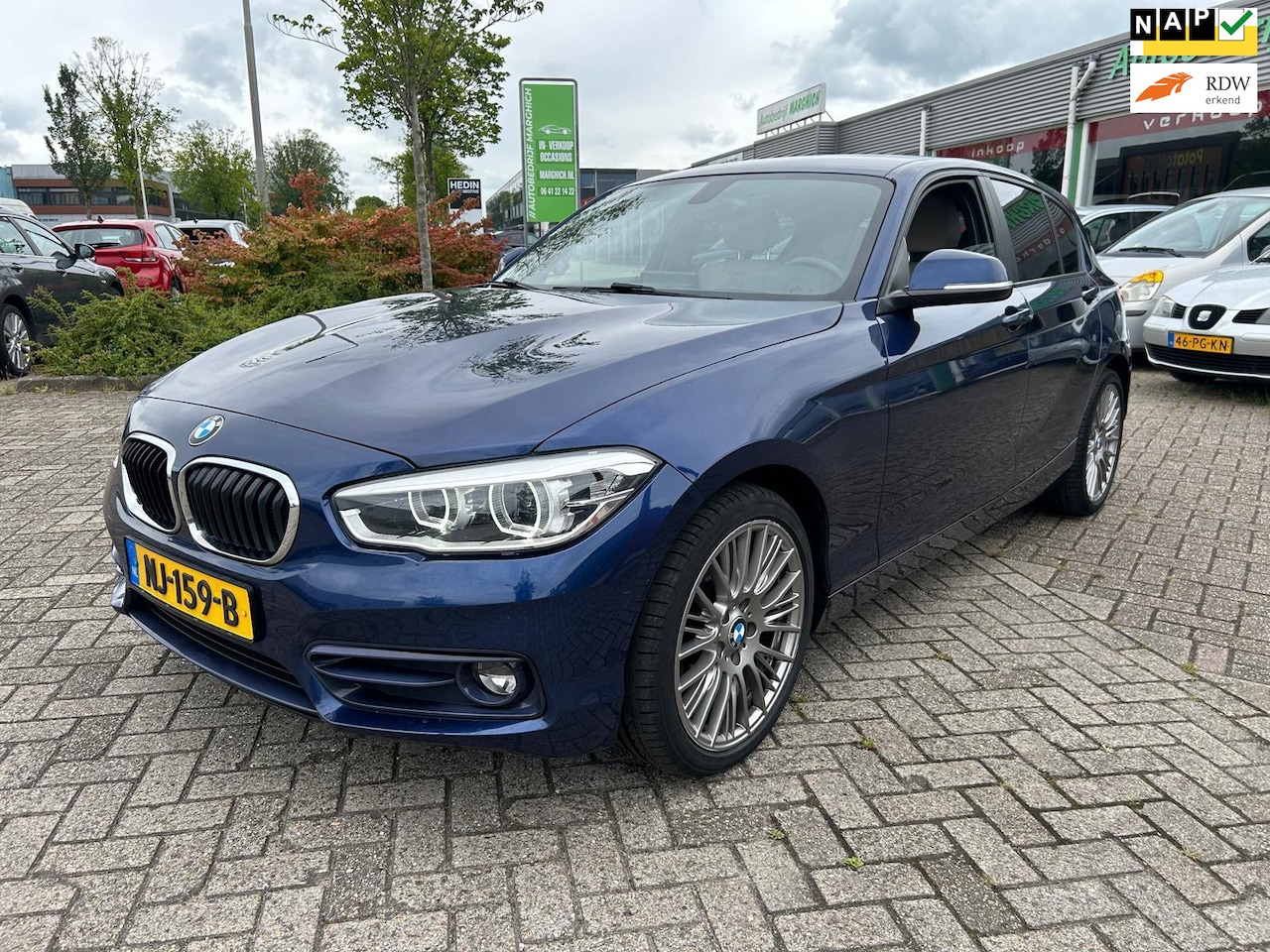 BMW 1-serie - 116d Centennial M High Executive|LEDER|KEYLESS| AUTOMAAT| - AutoWereld.nl