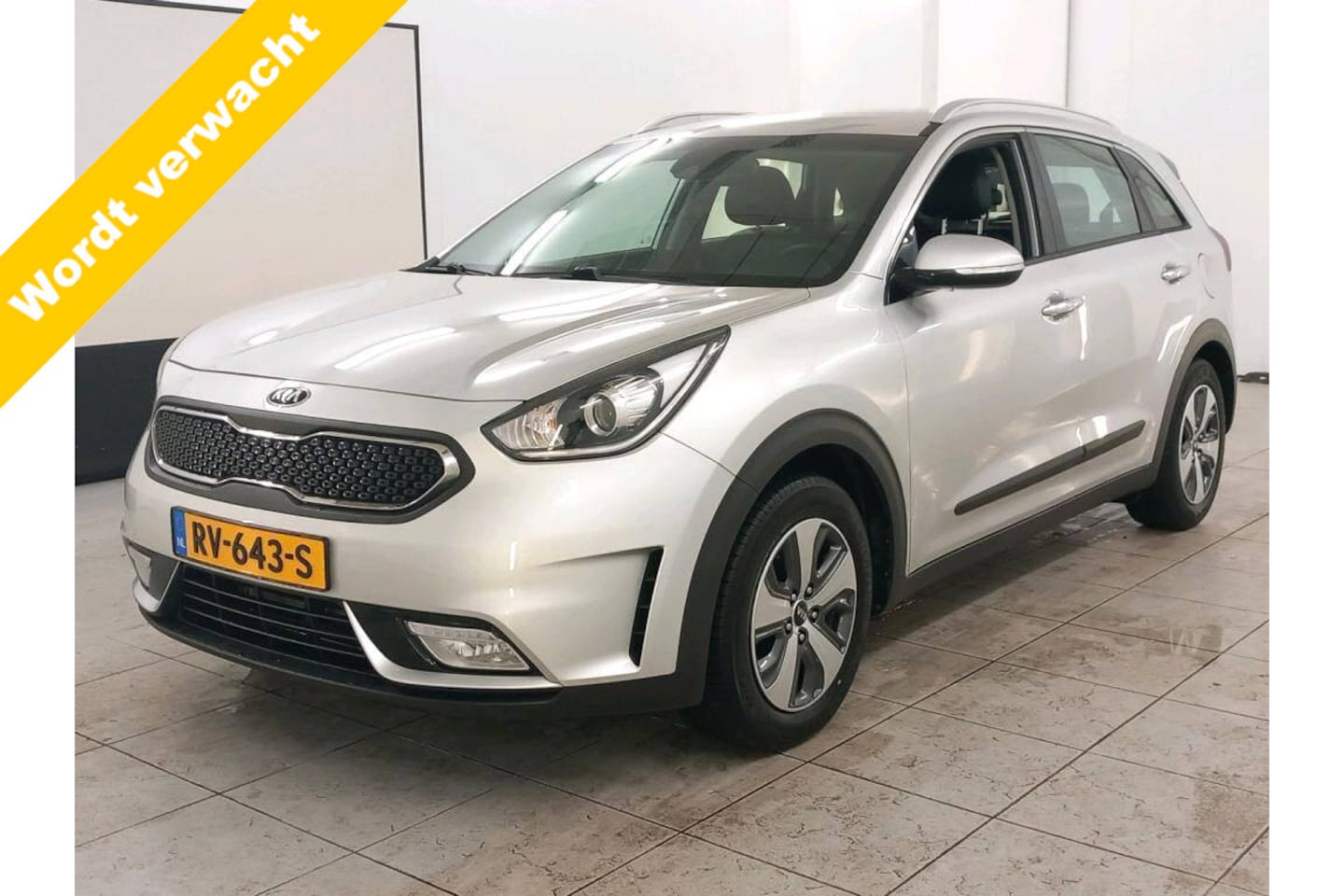 Kia Niro - 1.6 GDi HYBRID EXECUTIVE LINE CAMERA/LEDER/TREKHAAK - AutoWereld.nl