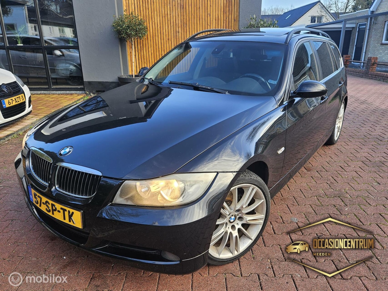 BMW 3-serie Touring - 320i High Executive *inruil mogelijk* - AutoWereld.nl