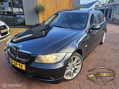 BMW 3-serie Touring - 320i High Executive *inruil mogelijk