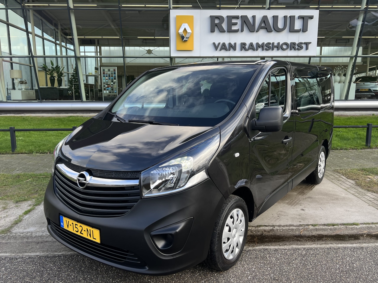 Opel Vivaro - 1.6 CDTI L1H1 Edition / 6 persoons / Nette auto / DC Dubbele cabine / 1e Eigenaar / Cruise - AutoWereld.nl