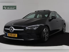 Mercedes-Benz CLA-Klasse - 200 Business Solution Luxury Automaat (PANO, NAVIGATIE, CAMERA, SFEERVERLICHTING, NL-AUTO,