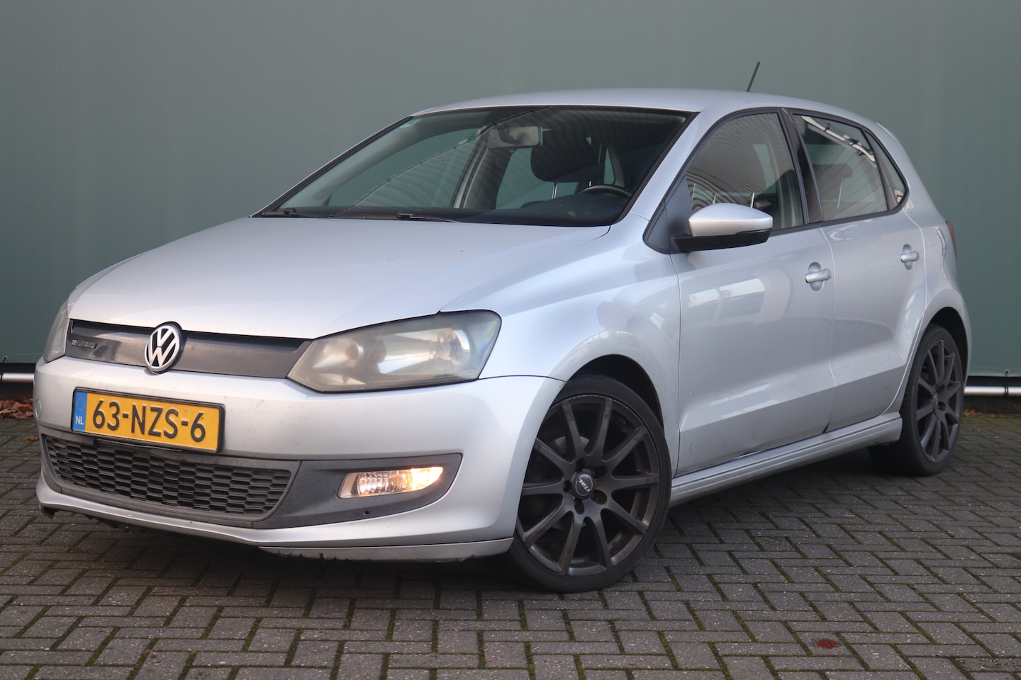 Volkswagen Polo - BJR 2011 1.2 TDI 75 PK BlueMotion Comfortline AIRCO / CRUISE CONTROLL / LM-VELGEN / KENWOO - AutoWereld.nl