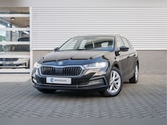 Skoda Octavia Combi - 1.5 e-TSI Business Edition Plus Camera| electrische Klep | Navigatie + smartlink| Winterpa