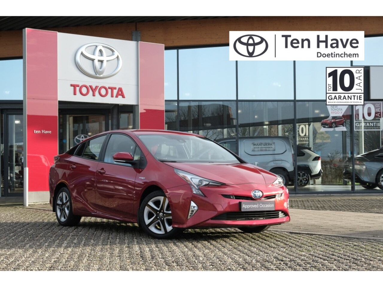 Toyota Prius - 1.8 Hybrid 122PK Executive Automaat | Navi | Climate Control | S - AutoWereld.nl