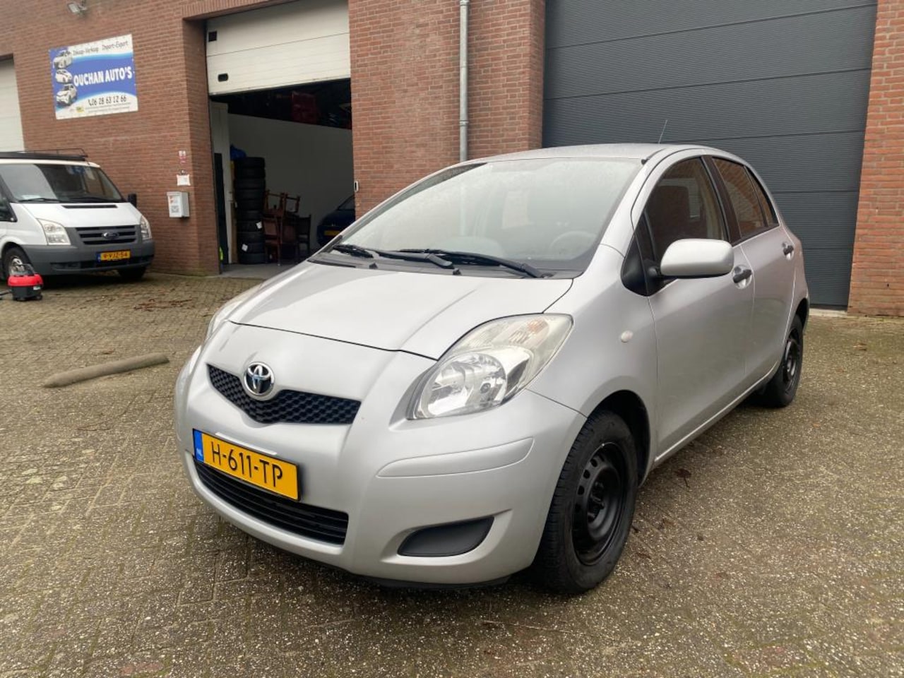 Toyota Yaris - 1.0 VVTi Acces 1.0 VVTi Acces - AutoWereld.nl