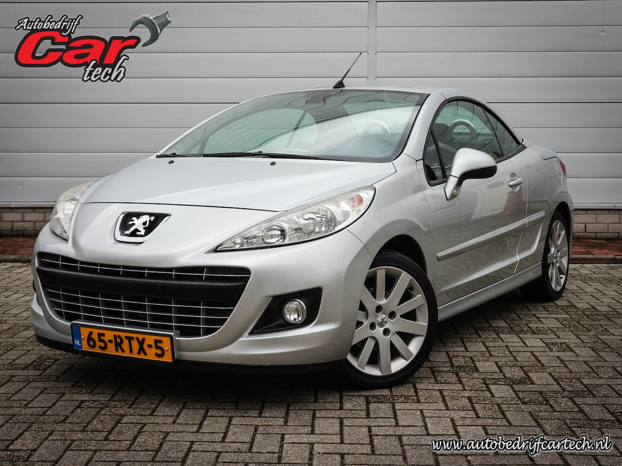 Peugeot 207 CC - 1.6 VTi Griffe | Clima | Cruise | Leer | Stoelverwarming | 17 inch | - AutoWereld.nl