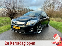 Toyota Auris - 1.8 Full Hybrid Dynamic Business / Navigatie / Automaat / Trekhaak / Climate control / Cam