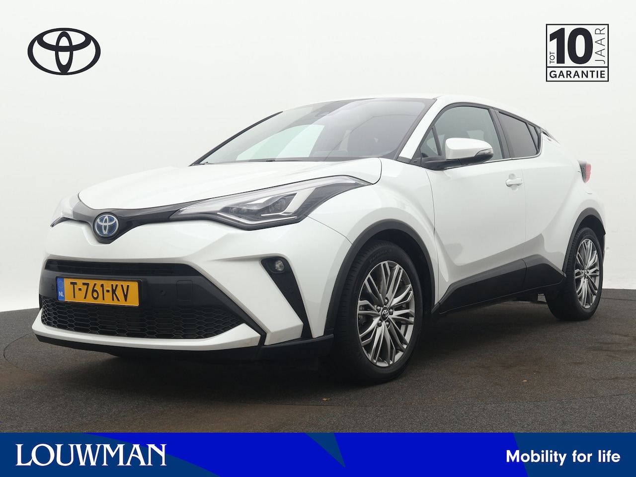 Toyota C-HR - 1.8 Hybrid Executive | Stoel en stuurwiel verwarmd | LM velgen | Navigatie | Cruise Contro - AutoWereld.nl