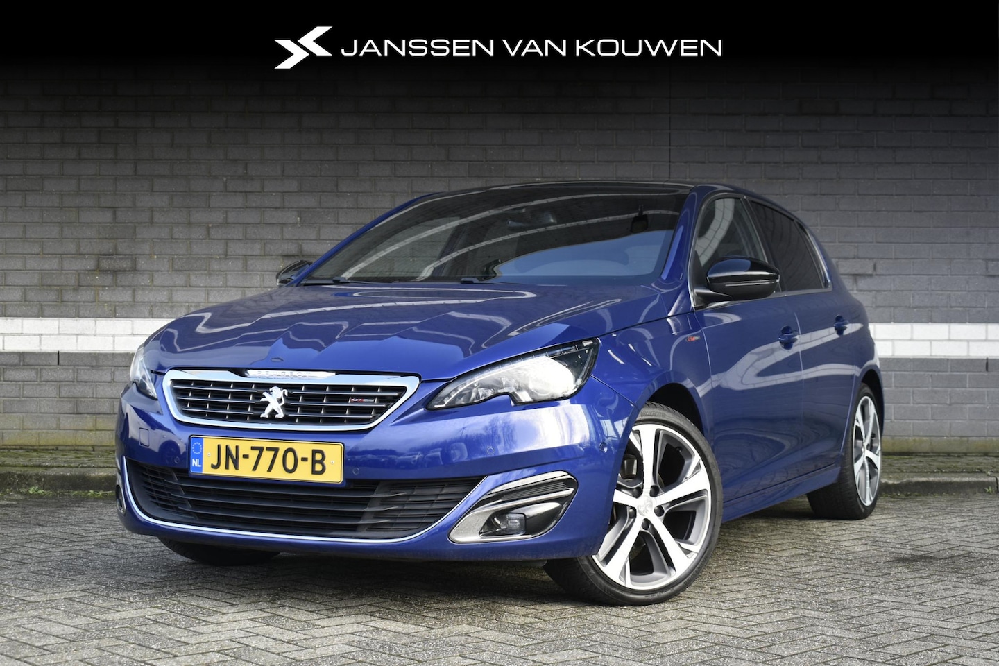 Peugeot 308 - 1.2 PureTech GT-line / Keyless / Panoramadak / Denon Audio / Camera - AutoWereld.nl