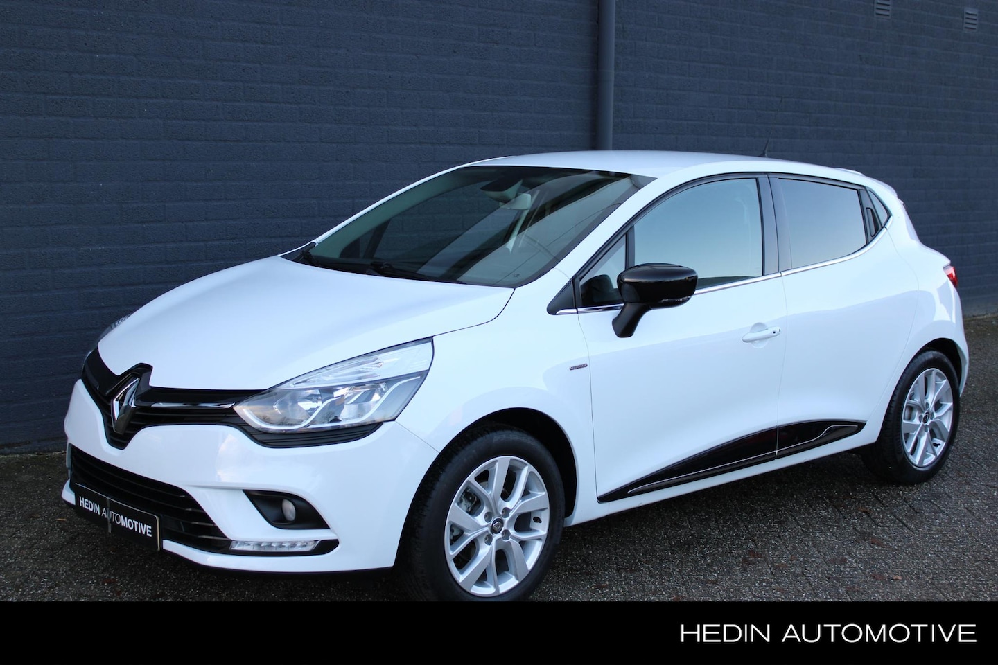 Renault Clio - TCe 90 PK Limited NL-Auto | Navigatie | Climate Controle | Cruise Control | Radio-DAB-USB - AutoWereld.nl