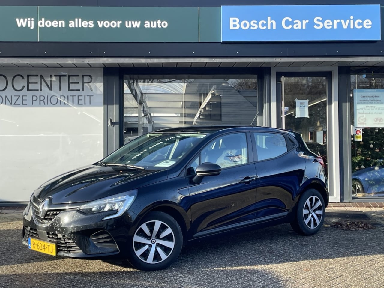 Renault Clio - 1.0 TCe 90 Equilibre | Navi | Parkeersensoren - AutoWereld.nl