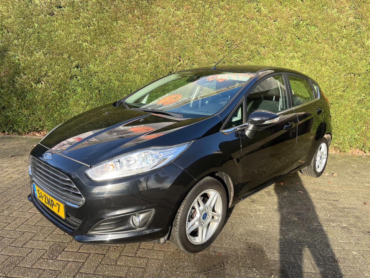 Ford Fiesta - 1.0 EcoBoost Titanium 1.0 EcoBoost Titanium, 70.000km ! Cruise, Led, Airco, PDC, - AutoWereld.nl