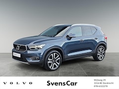 Volvo XC40 - T2 Business Pro | Panorama-dak | Getint glas |