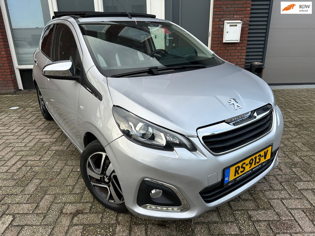 Peugeot 108 - 1.2 Puretech Allure TOP! / Schuifdak / Airco - AutoWereld.nl