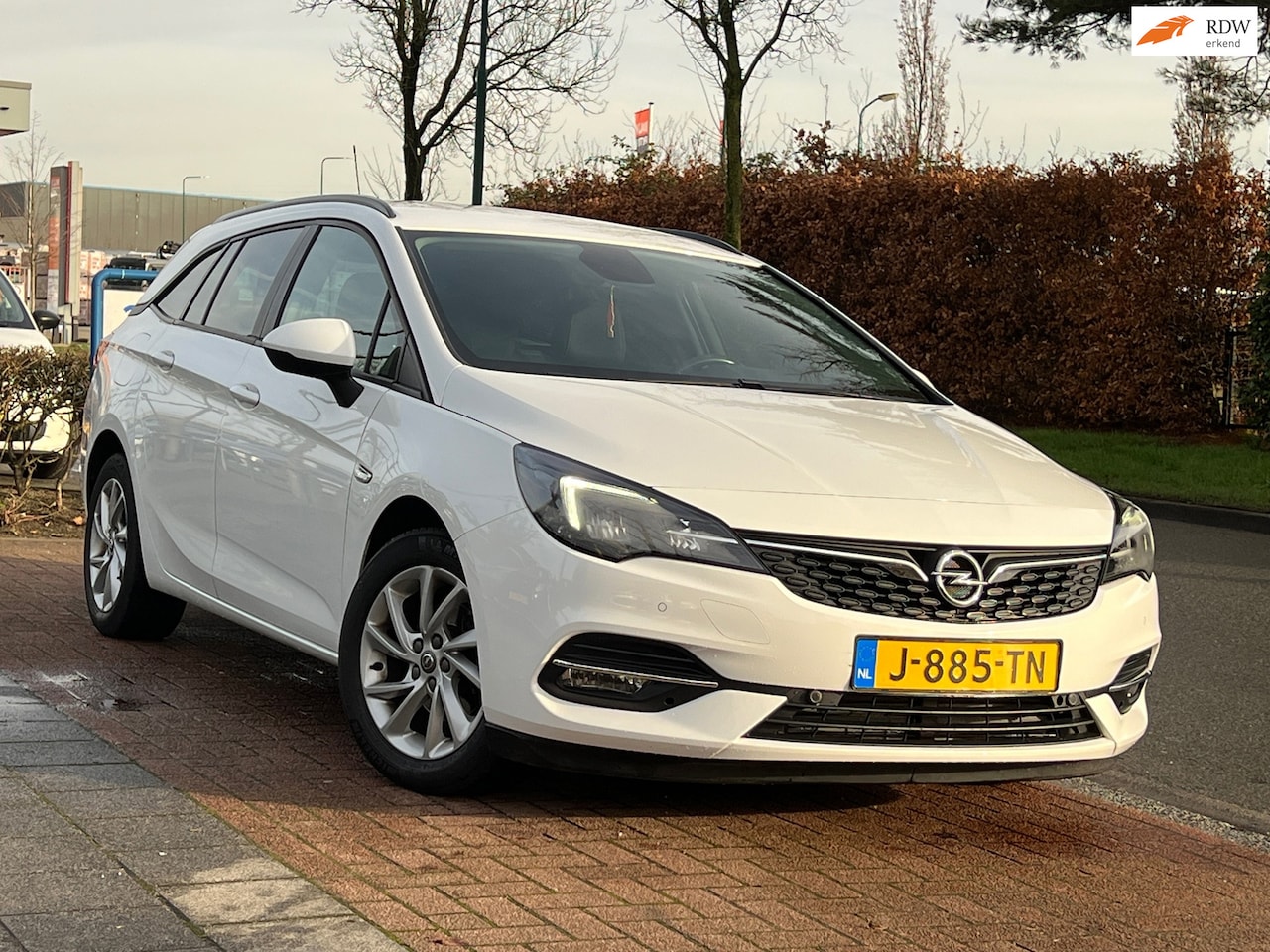 Opel Astra Sports Tourer - 1.2 Business *Knappe auto | Scherpe Einde JaarActie - AutoWereld.nl