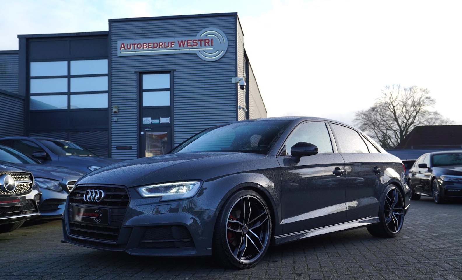 Audi A3 Limousine - 1.5 TFSI CoD Sport S Line Edition | S3 Diffuser | S3 uitlaat | Bang&Olufsen | LED | Virtua - AutoWereld.nl