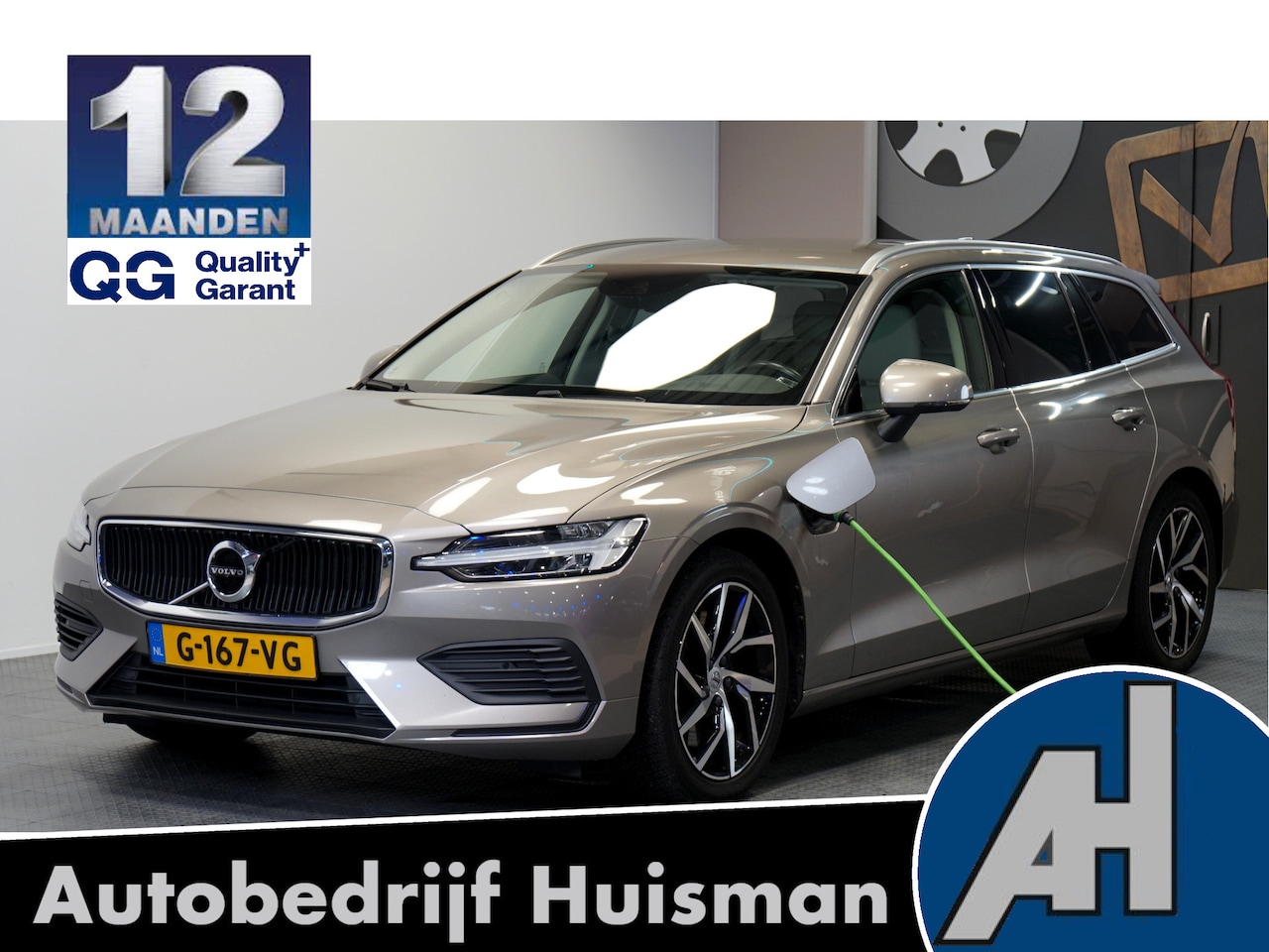 Volvo V60 - 2.0 T6 AWD Twin Engine 250kW/340pk Aut8 Momentum Pro LED HIGH BEAM + CLIMA + CRUISE + PDC- - AutoWereld.nl