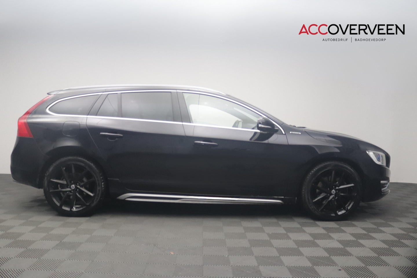 Volvo V60 - 2.4 D6 AWD Plug-In Hybrid Summum 2.4 D6 AWD Plug-In Hybrid Summum - AutoWereld.nl