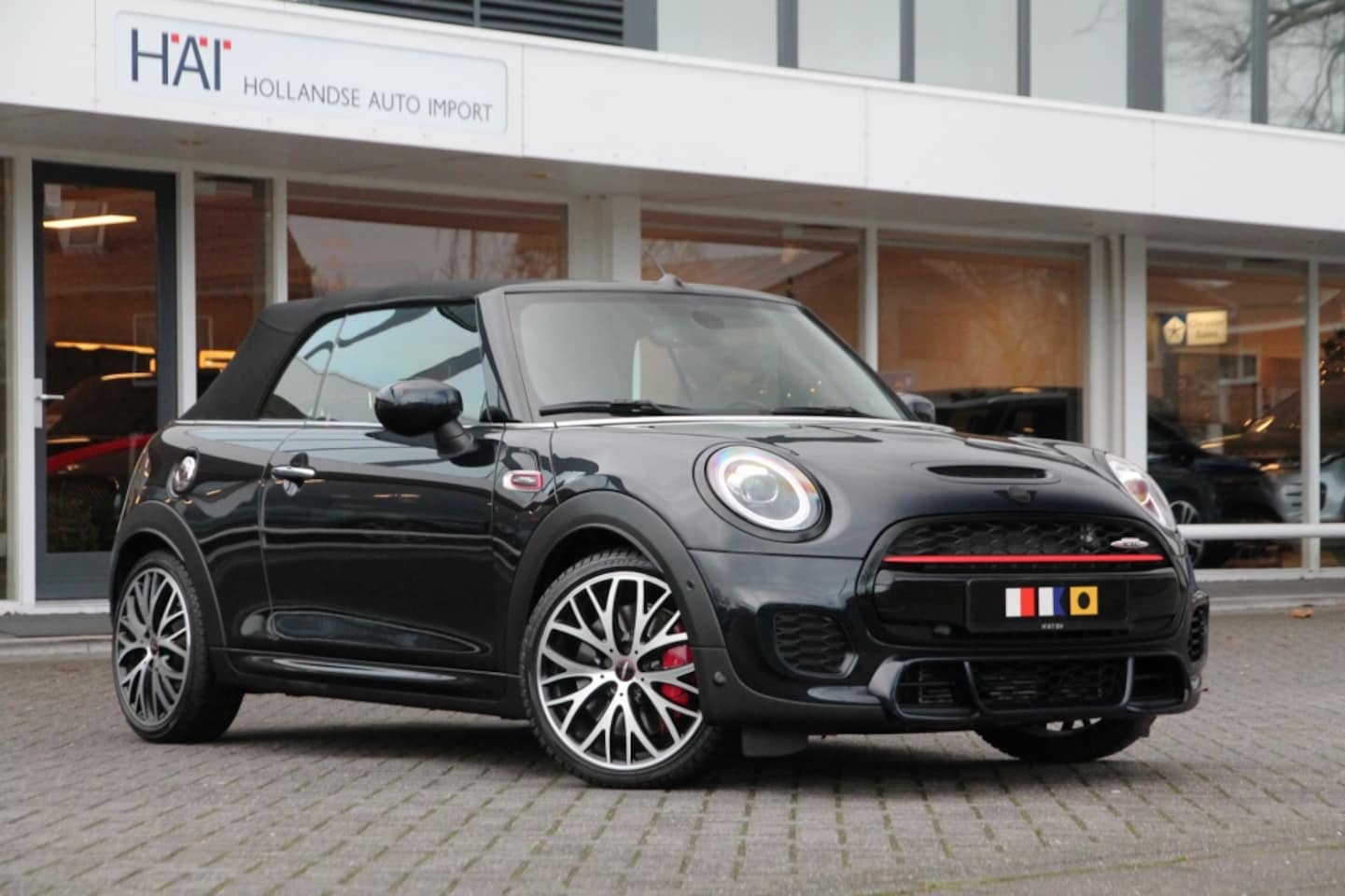 MINI Cabrio - John Cooper Works 2.0 231pk I HUD - AutoWereld.nl