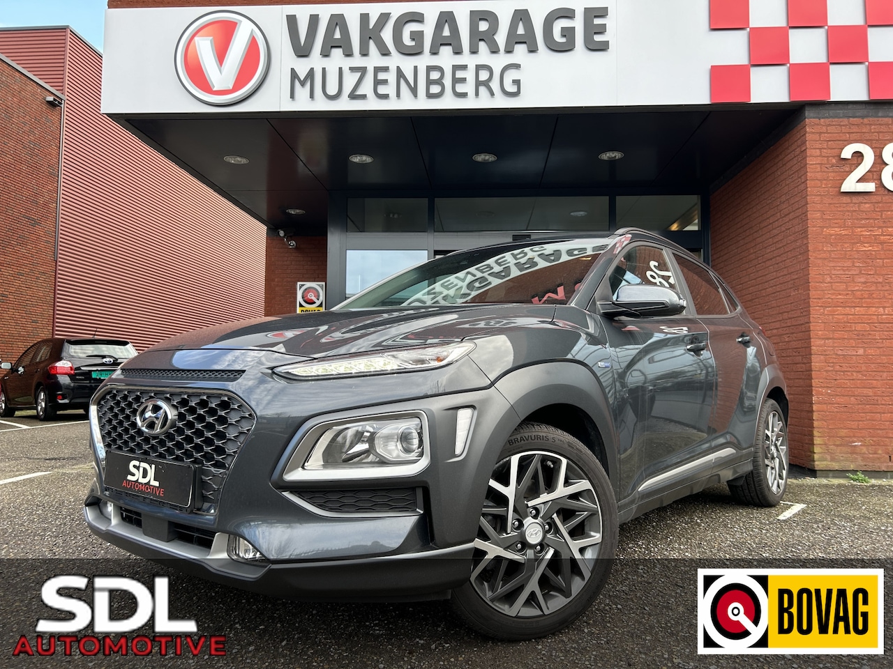 Hyundai Kona - 1.6 GDI HEV Fashion Design // NAVI // CAMERA // PDC // HALF-LEDER // APPLE CARPLAY / ANDRO - AutoWereld.nl