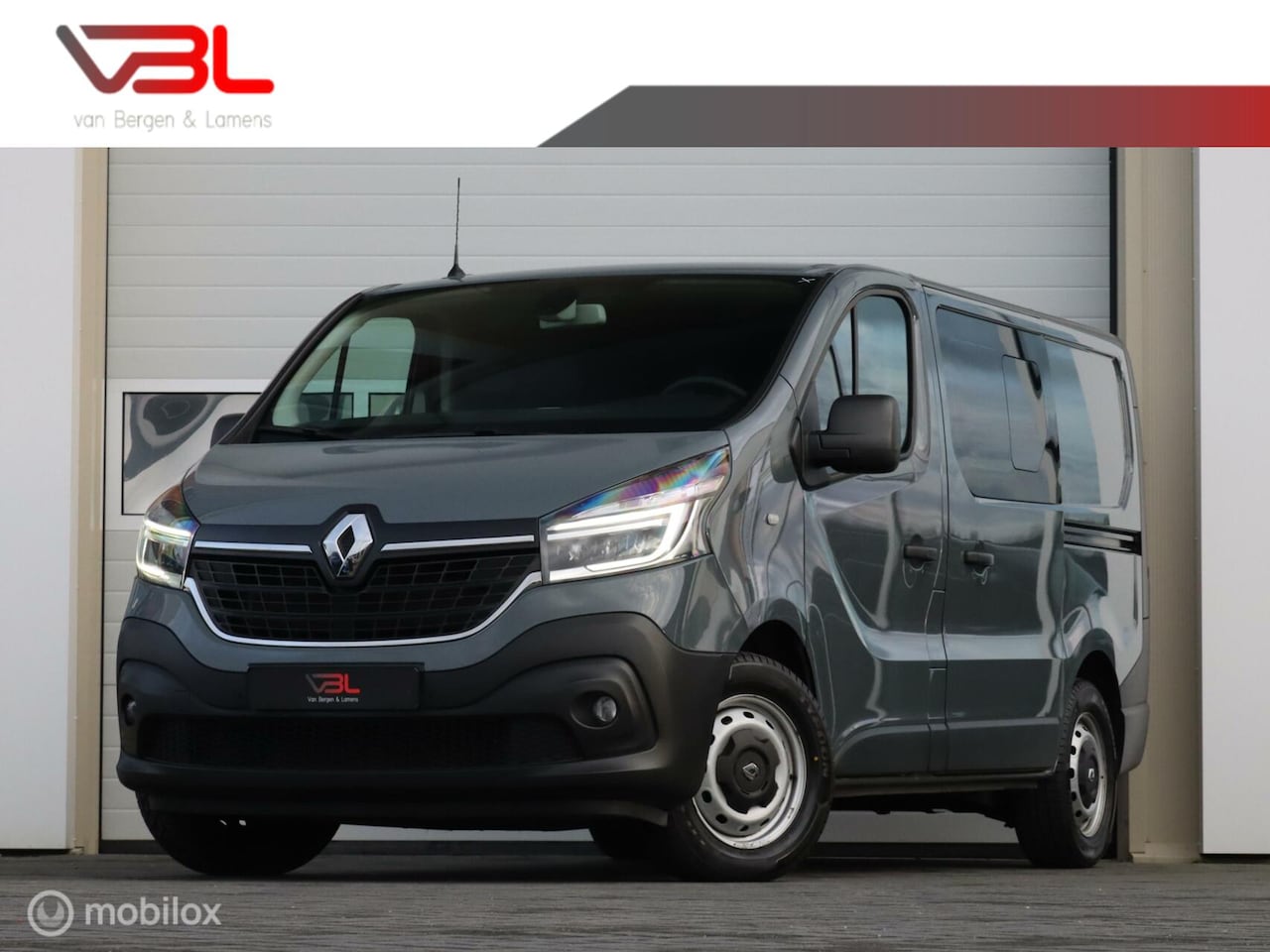 Renault Trafic - bestel 2.0 dCi 145 T30 L1H1 DC Comfort Automaat 5zits | Dubbele deur | Apple carplay | Sto - AutoWereld.nl