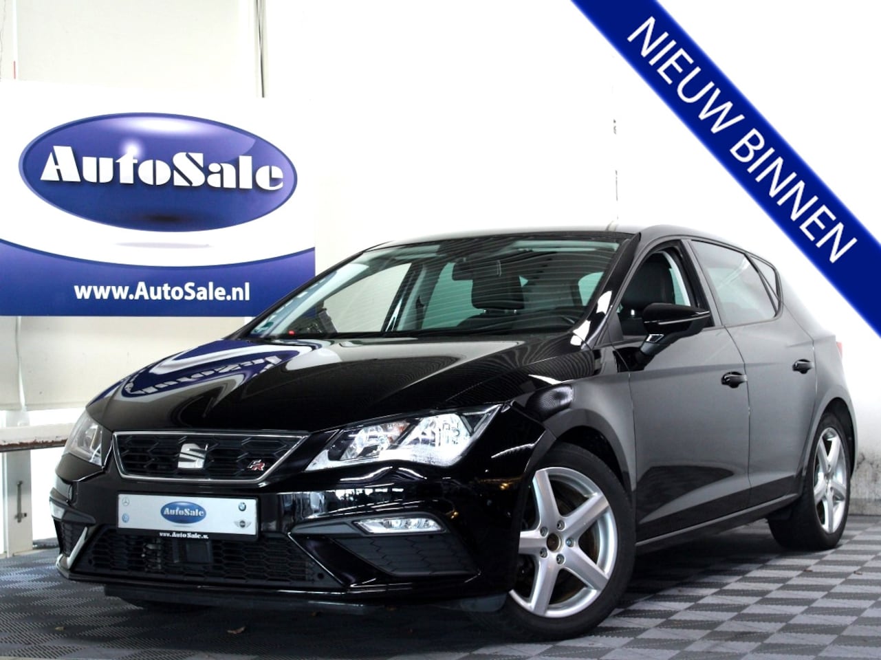 Seat Leon - 1.4 EcoTSI FR DSG 2eEIG CARPLAY SFEER CRUISE '18 - AutoWereld.nl