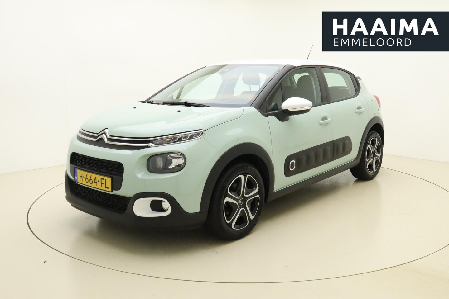 Citroën C3 - 1.2 PureTech S&S Feel Edition | Navigatie | Trekhaak | Zwart dak | Climate control | Cruis - AutoWereld.nl