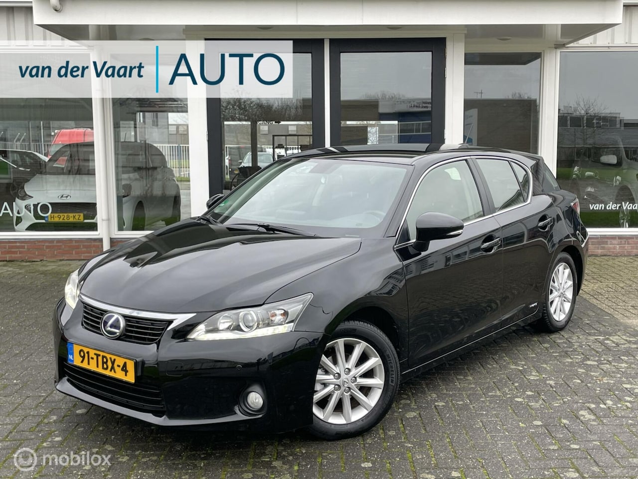 Lexus CT 200h - Hybrid Business Line Pro I Camera I NAVI I Keyless - AutoWereld.nl