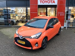 Toyota Yaris - 1.5 Full Hybrid Orange Sport