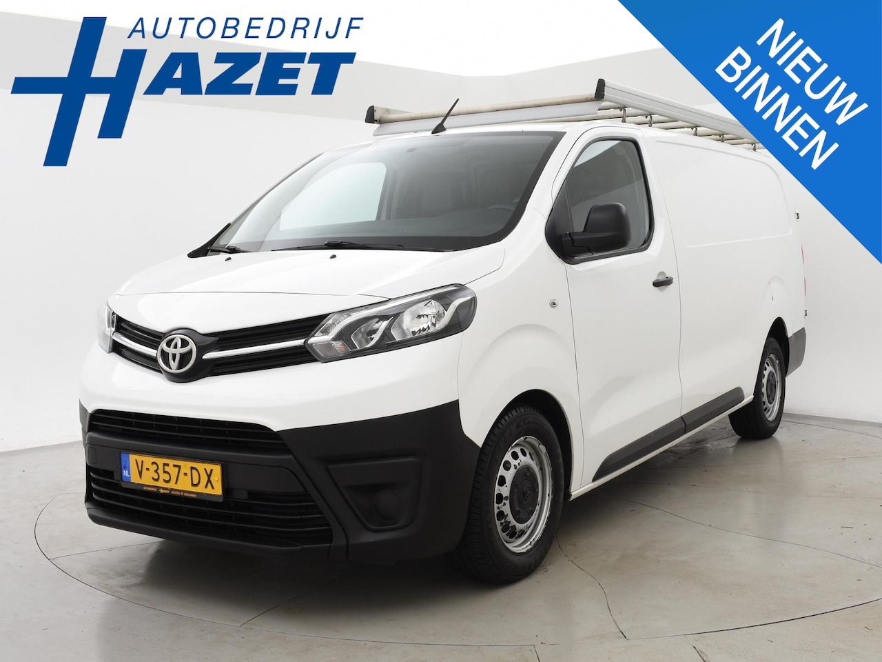 Toyota ProAce Worker - 1.6 D-4D 3-ZITS EURO 6 LONG + TREKHAAK | IMPERIAAL | CRUISE CONTROL - AutoWereld.nl