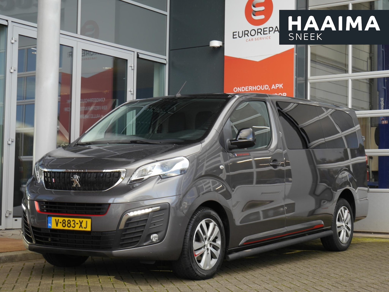 Peugeot Expert - 231L 2.0 BlueHDI 180PK Sport Edition | Automaat | Navigatie | Lederen bekleding | 3 zits | - AutoWereld.nl