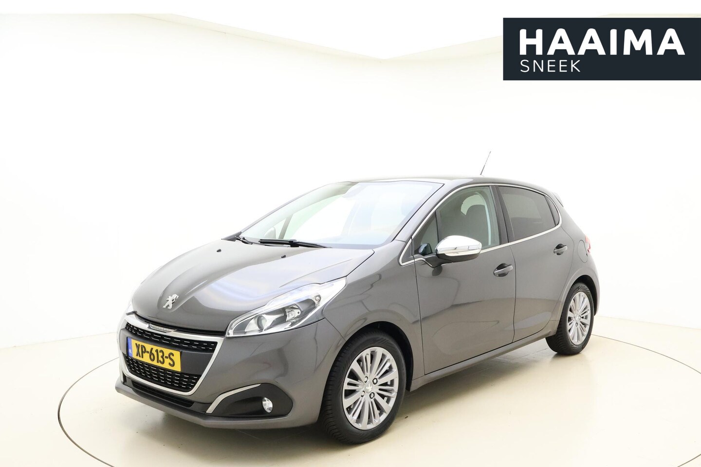 Peugeot 208 - 1.2 PureTech Allure | Climate Controle | Navigatie | Cruise Control | Parkeercamera/-senso - AutoWereld.nl