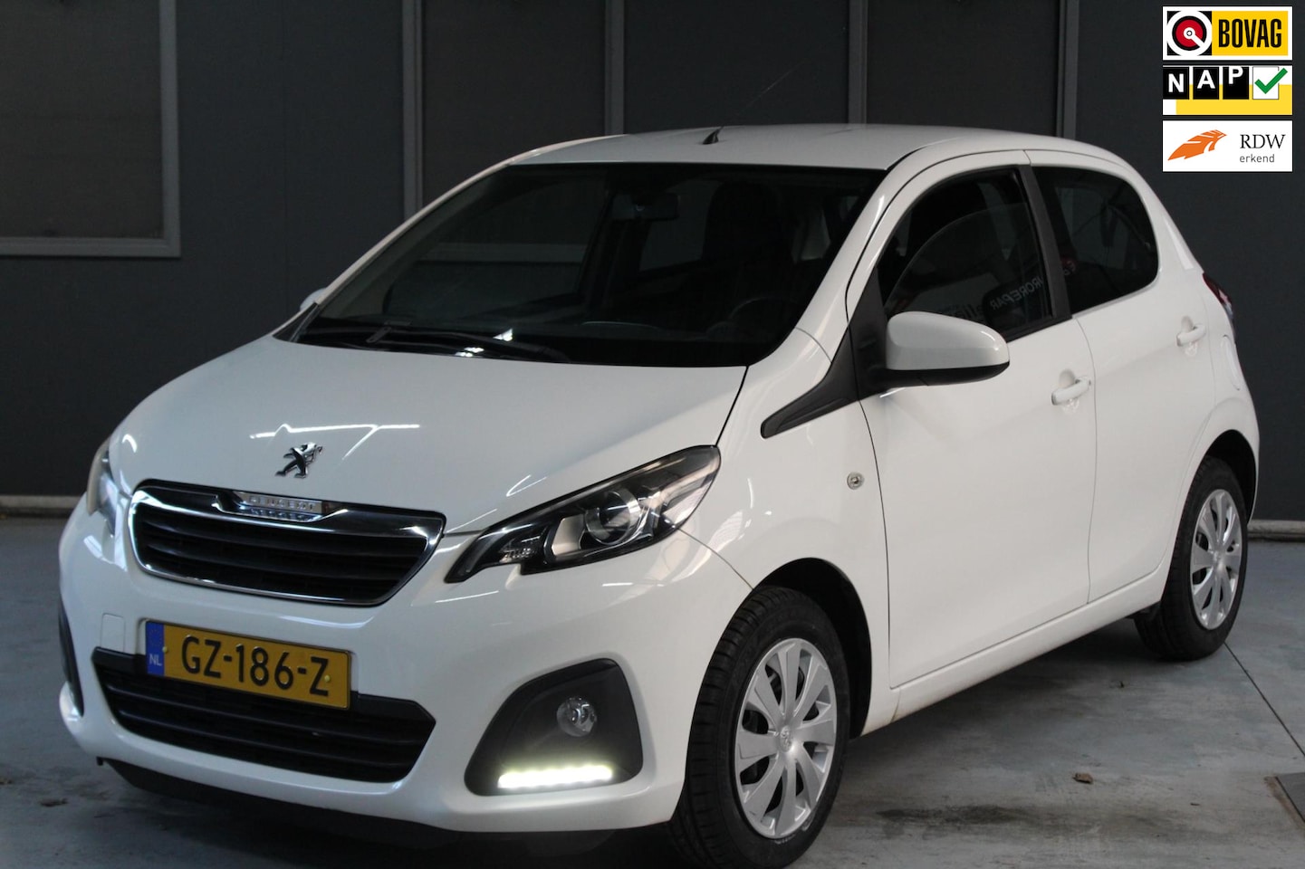 Peugeot 108 - 1.0 e-VTi Active 1.0 e-VTi Active - AutoWereld.nl