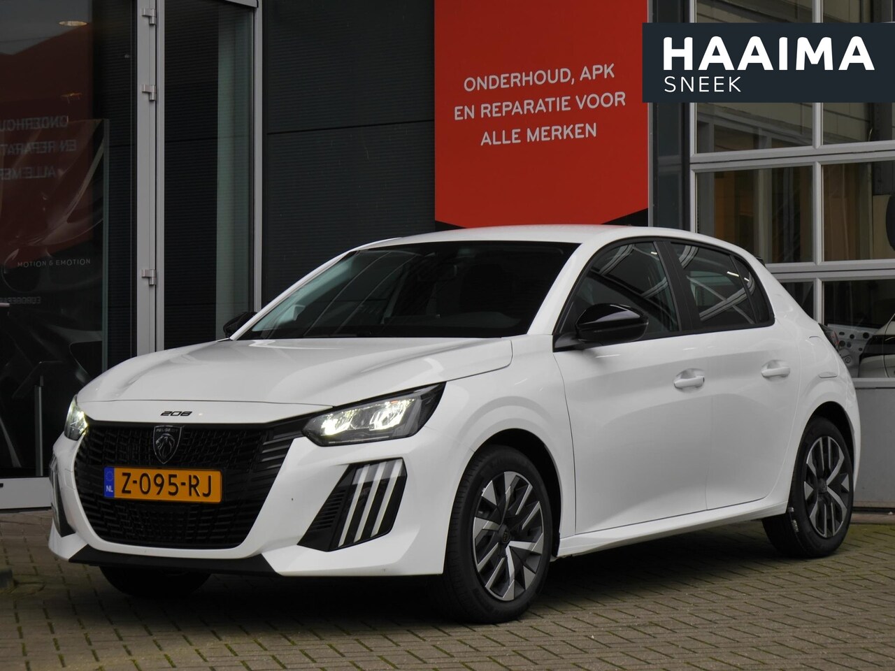 Peugeot 208 - 1.2 PureTech 100 Active | Nieuwe auto | Airco | Navigatie | Parkeersensoren achter | Led | - AutoWereld.nl