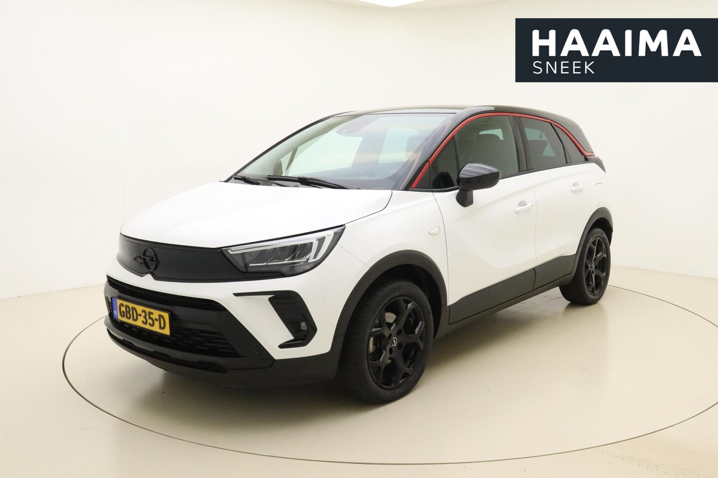 Opel Crossland - 1.2 Turbo GS Line 130pk | AGR Comfortstoel | Navigatie | Parkeersensoren | LED | Two Tone - AutoWereld.nl