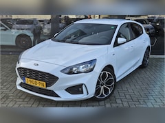 Ford Focus - 1.0 EcoBoost Hybrid ST Line + B&O SOUND + CAMERA + LED + KEYLESS